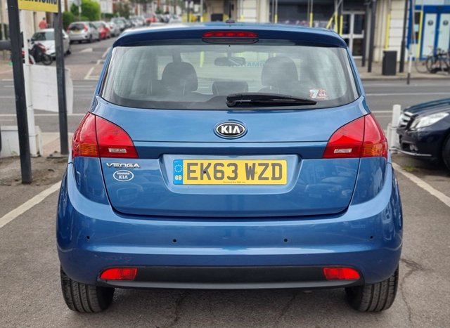 kia-venga-2-auto-62ca04c6e0115