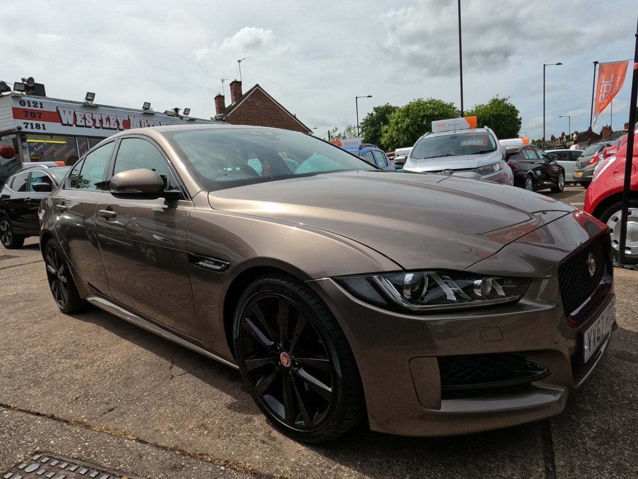 jaguar-xe-r-sport-d-auto-62d0696f18751